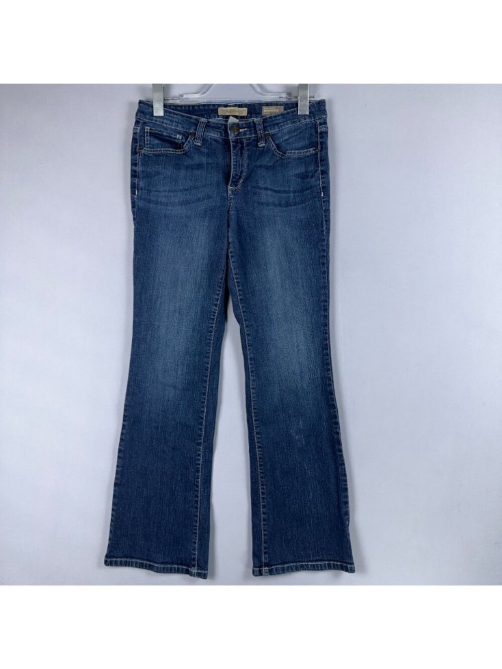 Nine West Vintage America Bootcut Jeans Size 8P Blue Mid Rise Embroidered Pocket - Picture 3 of 15